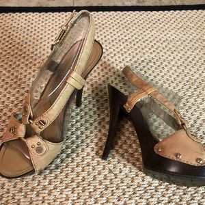 Beautiful Jessica Simpson leather heels